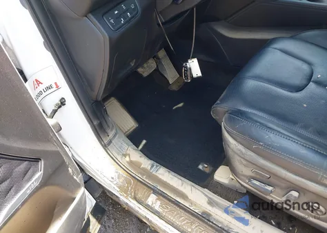 2020 Hyundai Santa Fe Limited 2.0T from USA, damaged, VIN 5NMS5CAA6LH297749